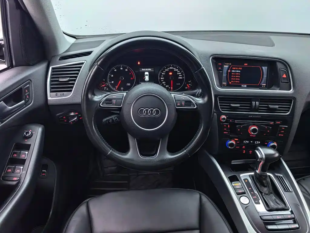 Audi Q5 2016 — фото 13
