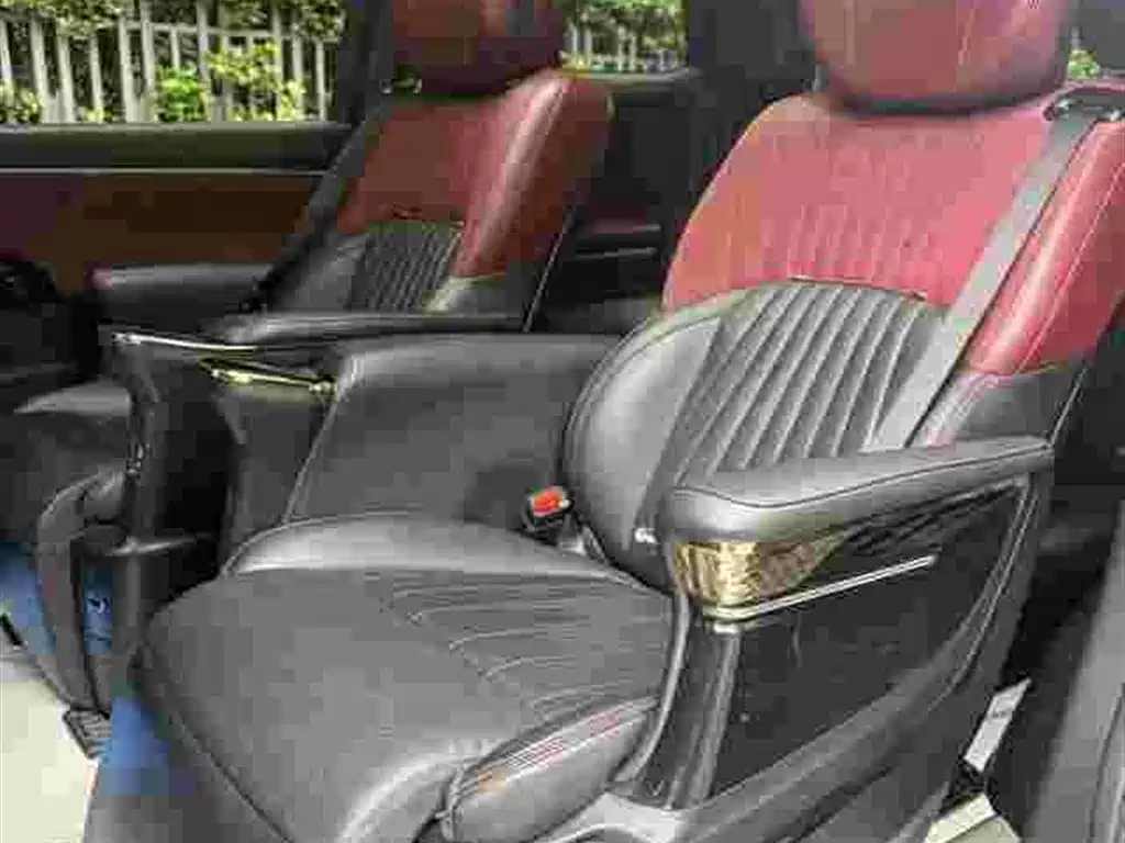 GAC Trumpchi M8 2023 — фото 8