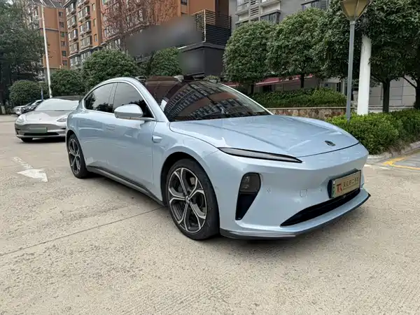 NIO ET5T 2023