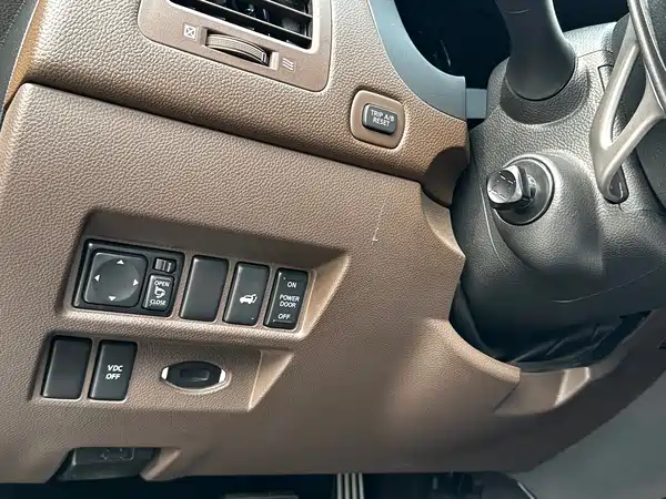 Infiniti FX 2011