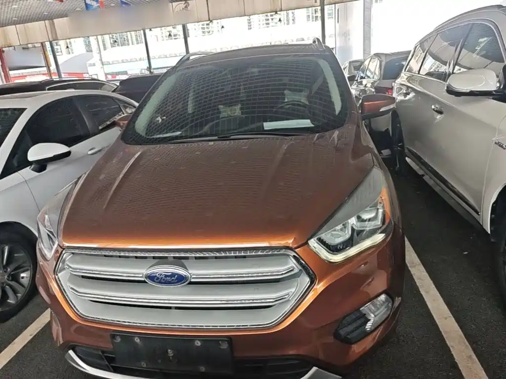 Ford Kuga 2018 — фото 3