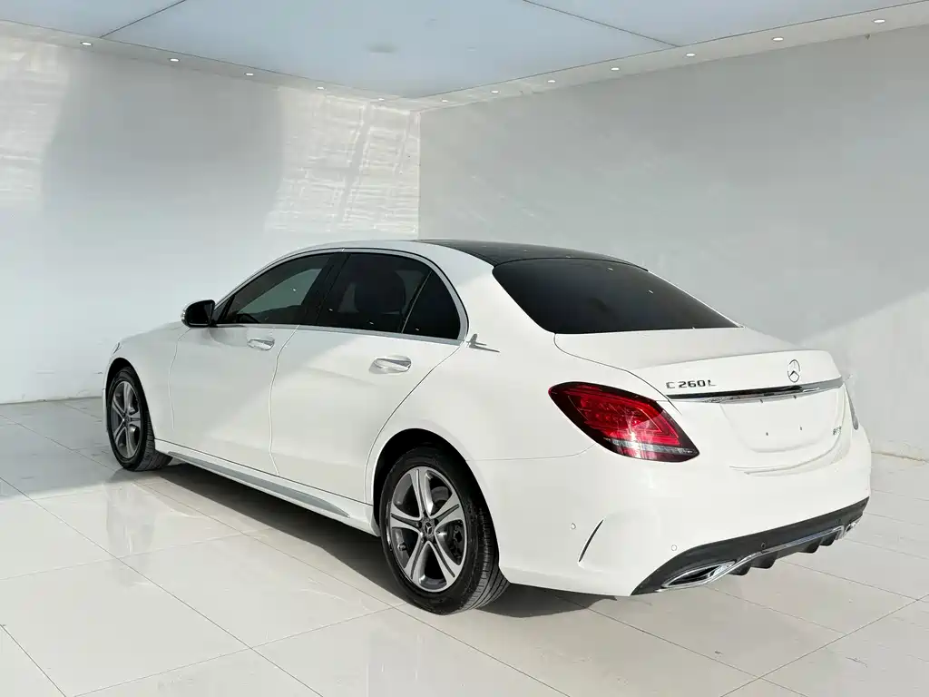 Mercedes-Benz C-Class 2020 — фото 4