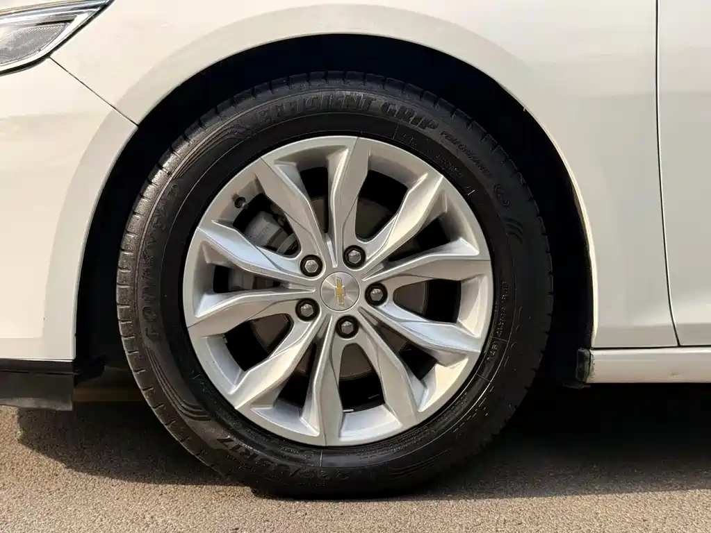 Chevrolet Malibu XL 2020 — фото 23