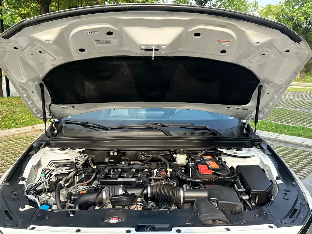 Honda Accord 2020 — фото 15