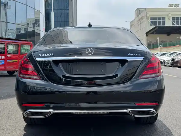 Mercedes-Benz S-Class 2020