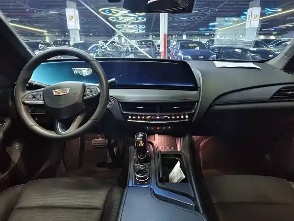 Cadillac CT5 2024