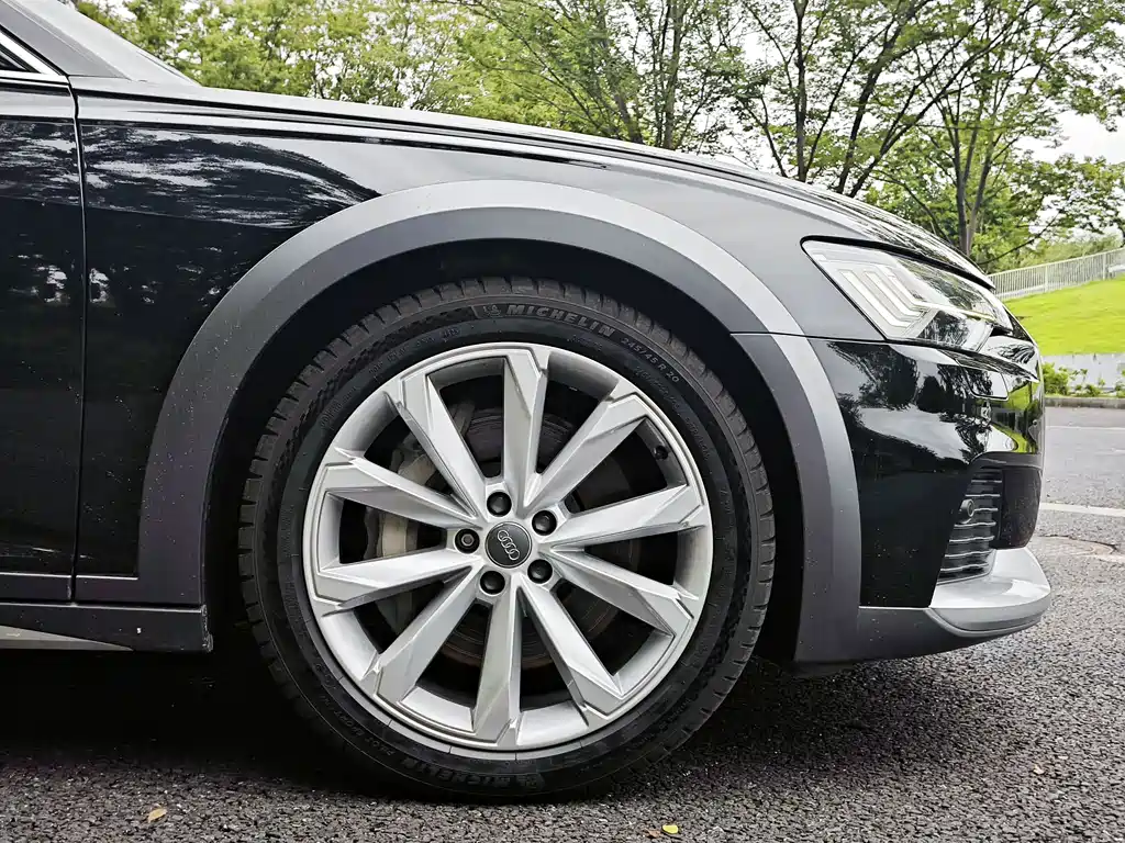 Audi A6 2021 — фото 10