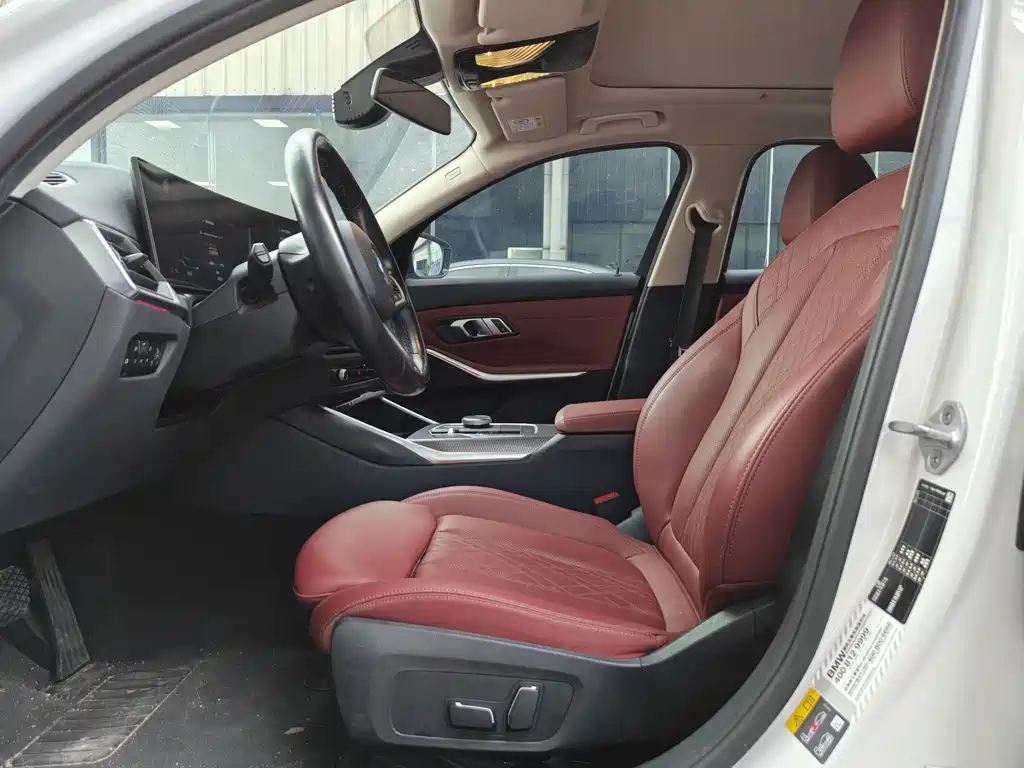 BMW i3 2024