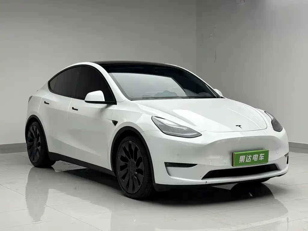 Tesla Model Y 2023 — фото 3