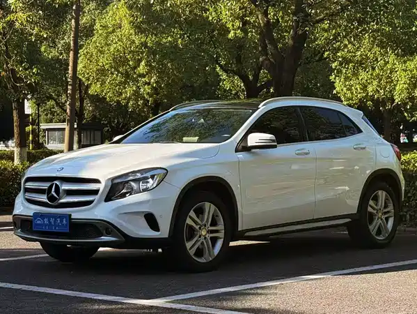 Mercedes-Benz GLA 2017