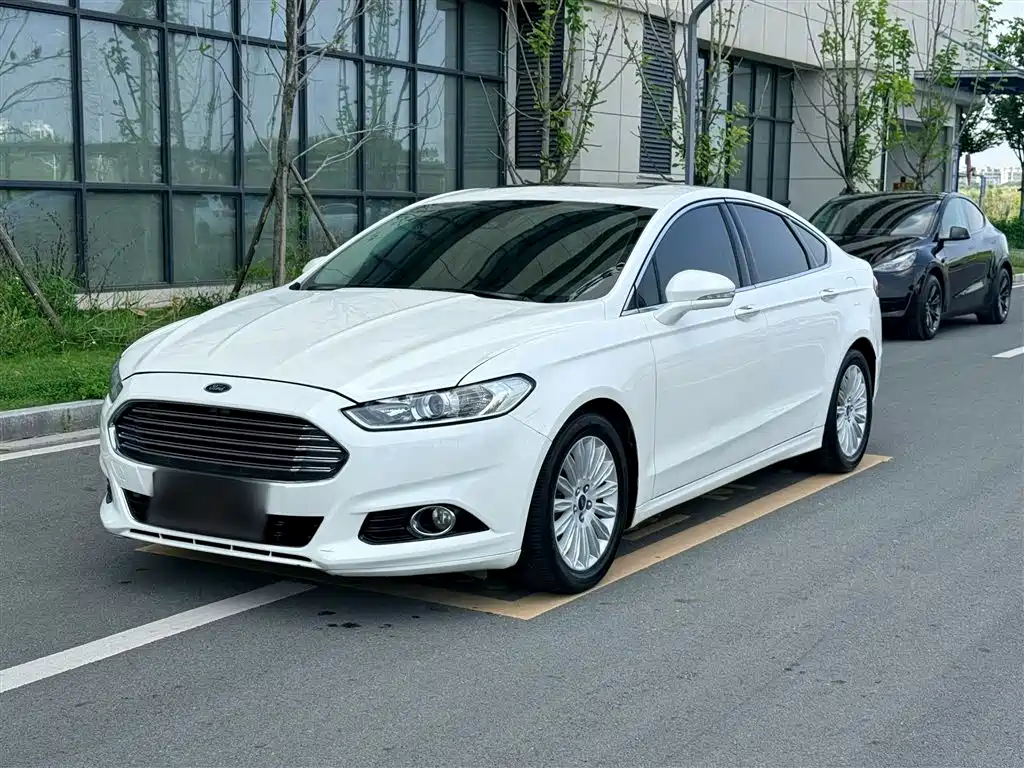 Ford Mondeo 2016 — фото 1