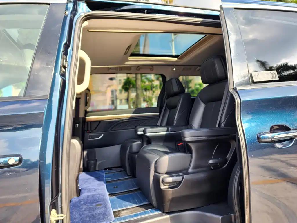 GAC Motor Trumpchi M8 2019 — фото 9