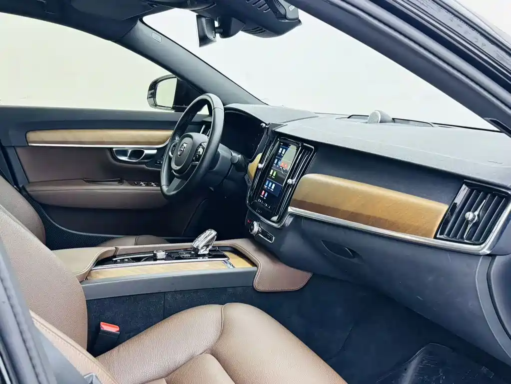 Volvo S90 2021 — фото 14