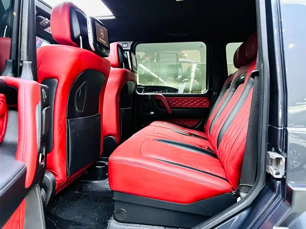 Mercedes-Benz G-Class 2018 — фото 16