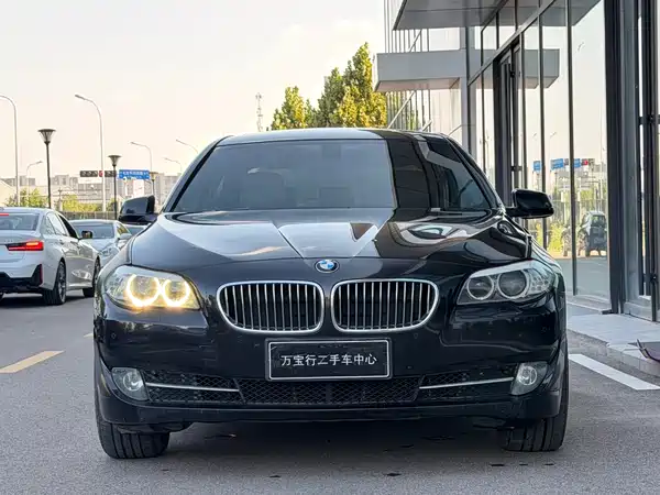 BMW 5 Series 2012