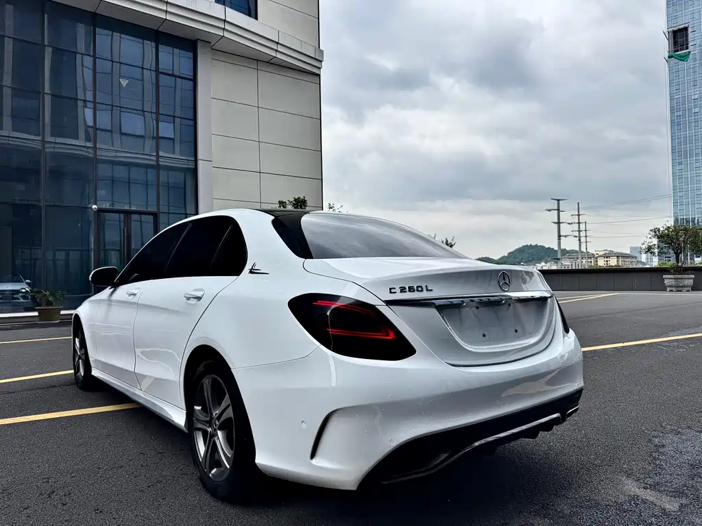Mercedes-Benz C-Class 2018 — фото 7