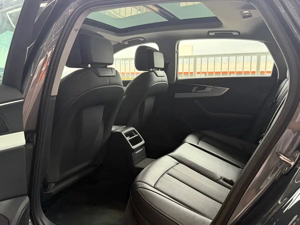 Audi A4L 2024