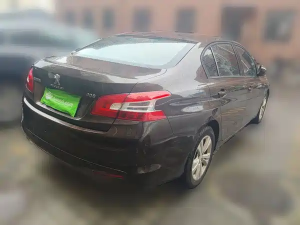 Peugeot 408 2015
