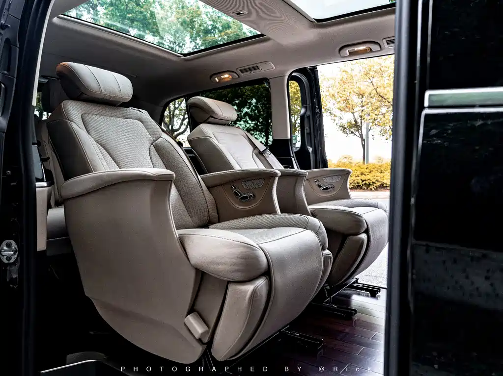 Mercedes-Benz V-Class 2019 — фото 9