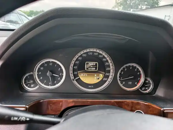 Mercedes-Benz E-Class 2012