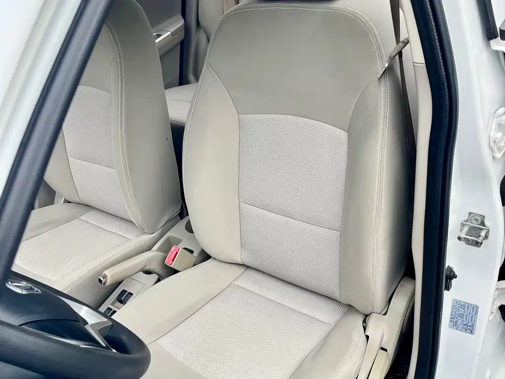 Changan V3 2016 — фото 16