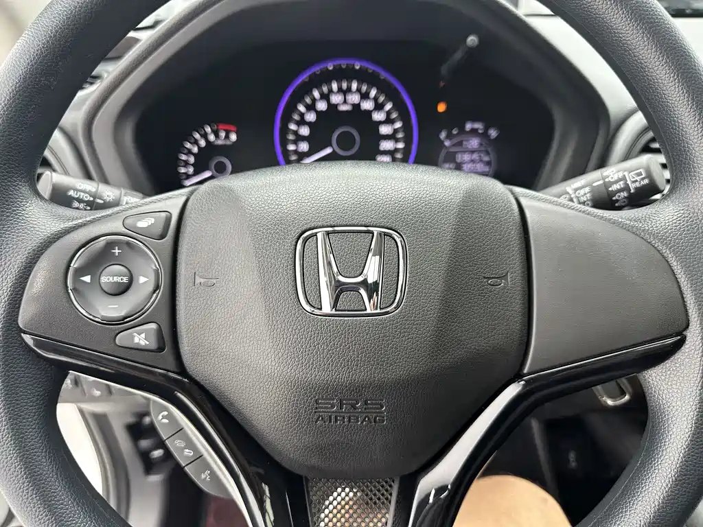 Honda Vezel 2022 — фото 13