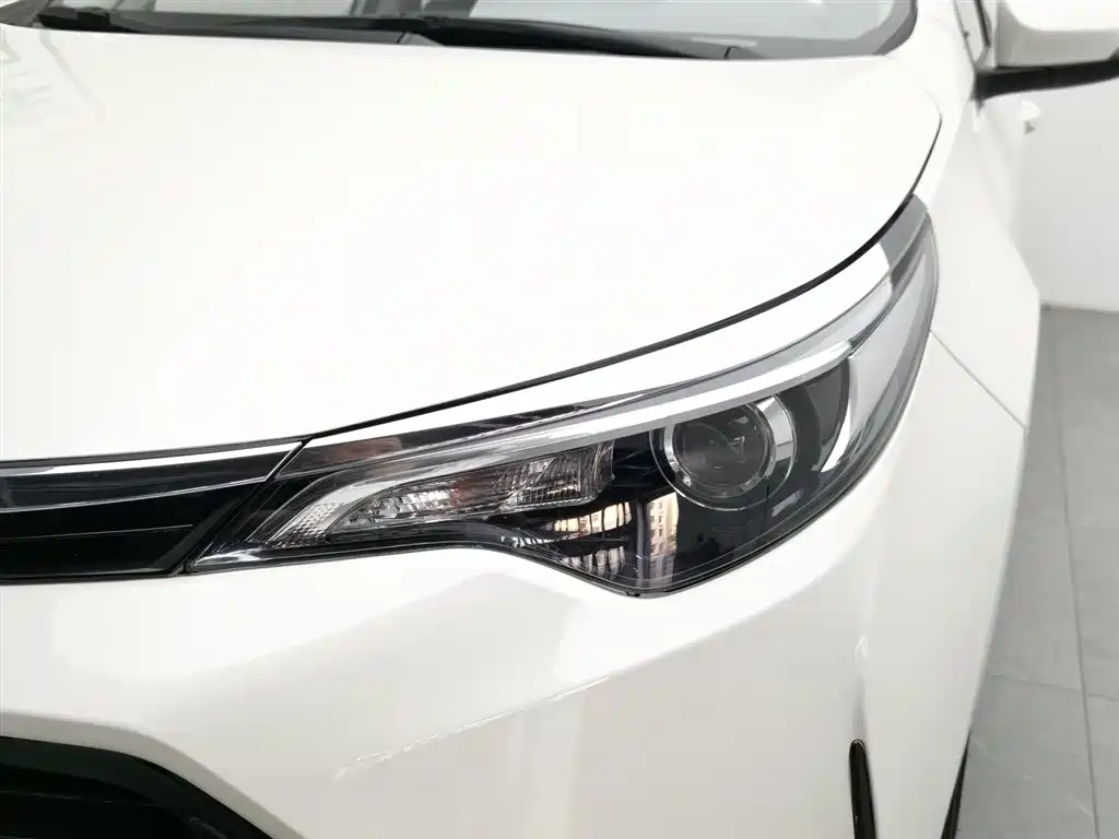 Toyota Levin 2017 — фото 7