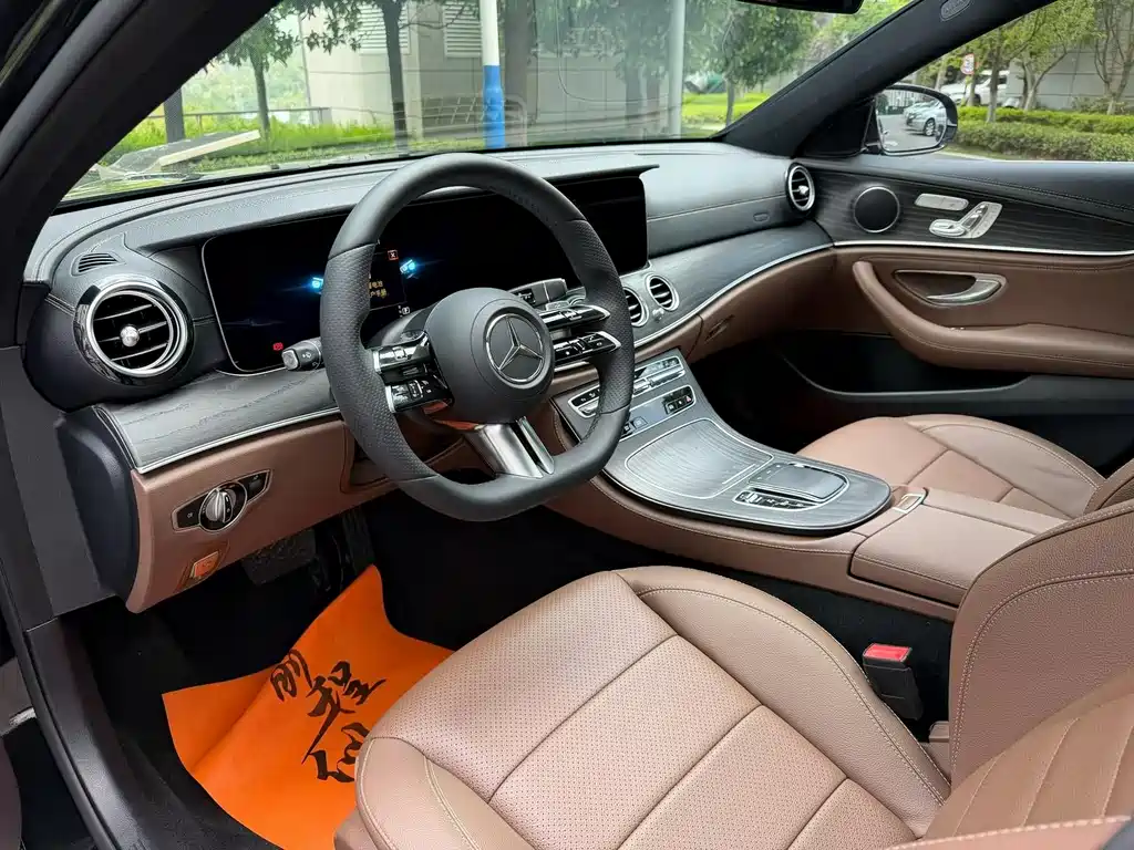 Mercedes-Benz E-Class 2021