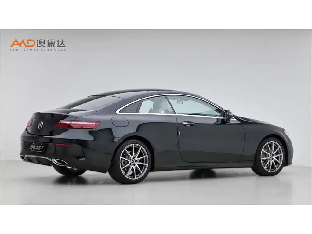 Mercedes-Benz E-Class 2023 — фото 3