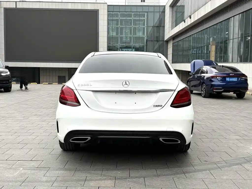 Mercedes-Benz C-Class 2021 — фото 14
