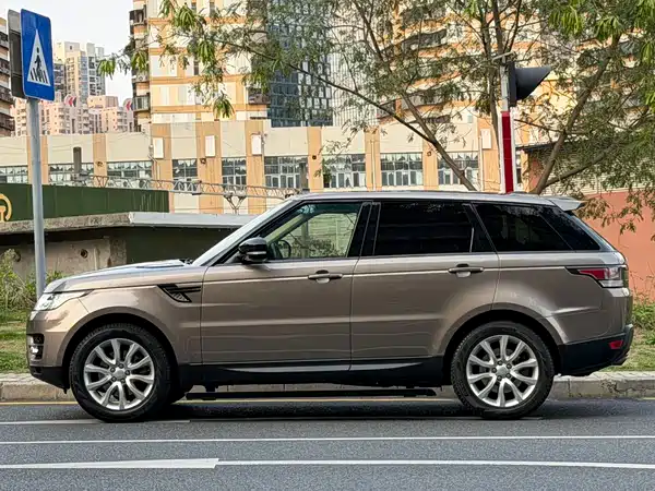 Land Rover Range Rover Sport 2016