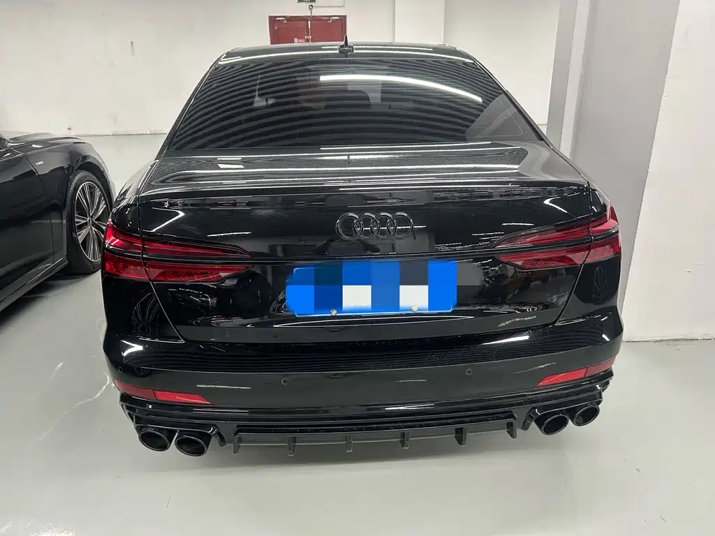 Audi A6L 2023 — фото 16