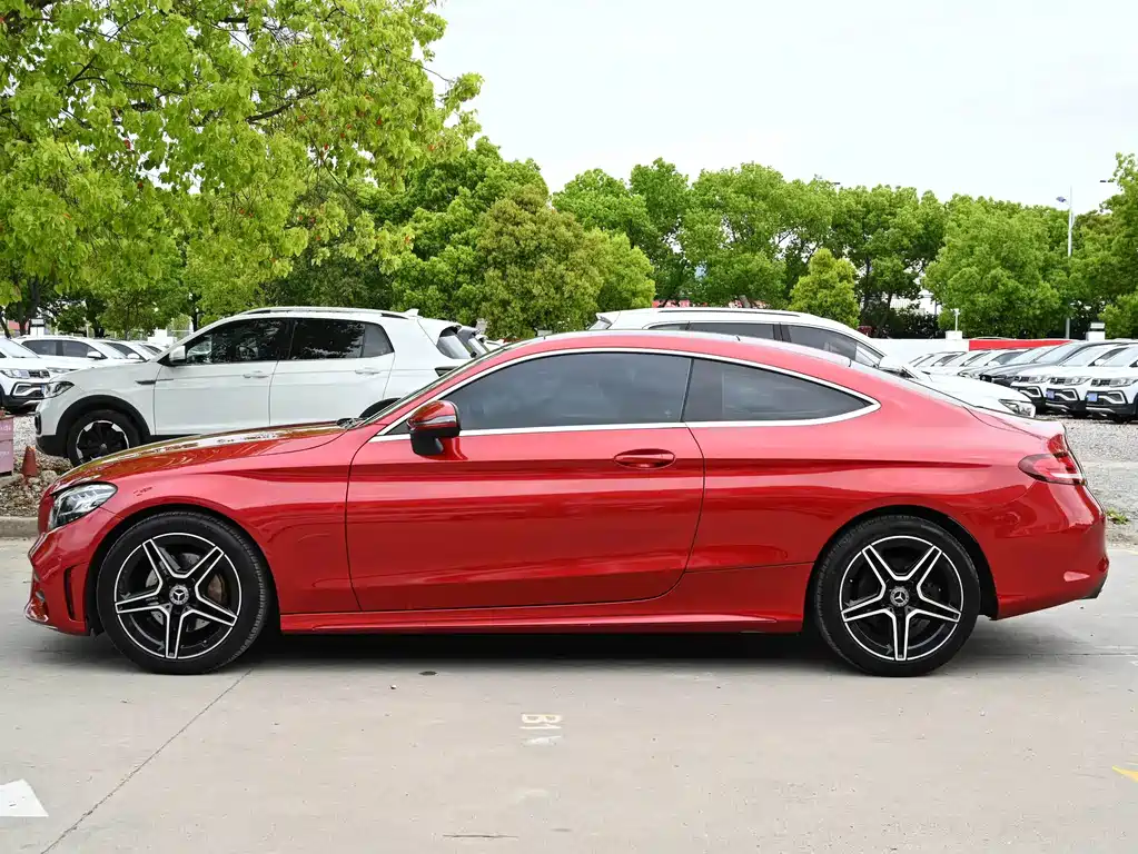 Mercedes-Benz C-Class 2020