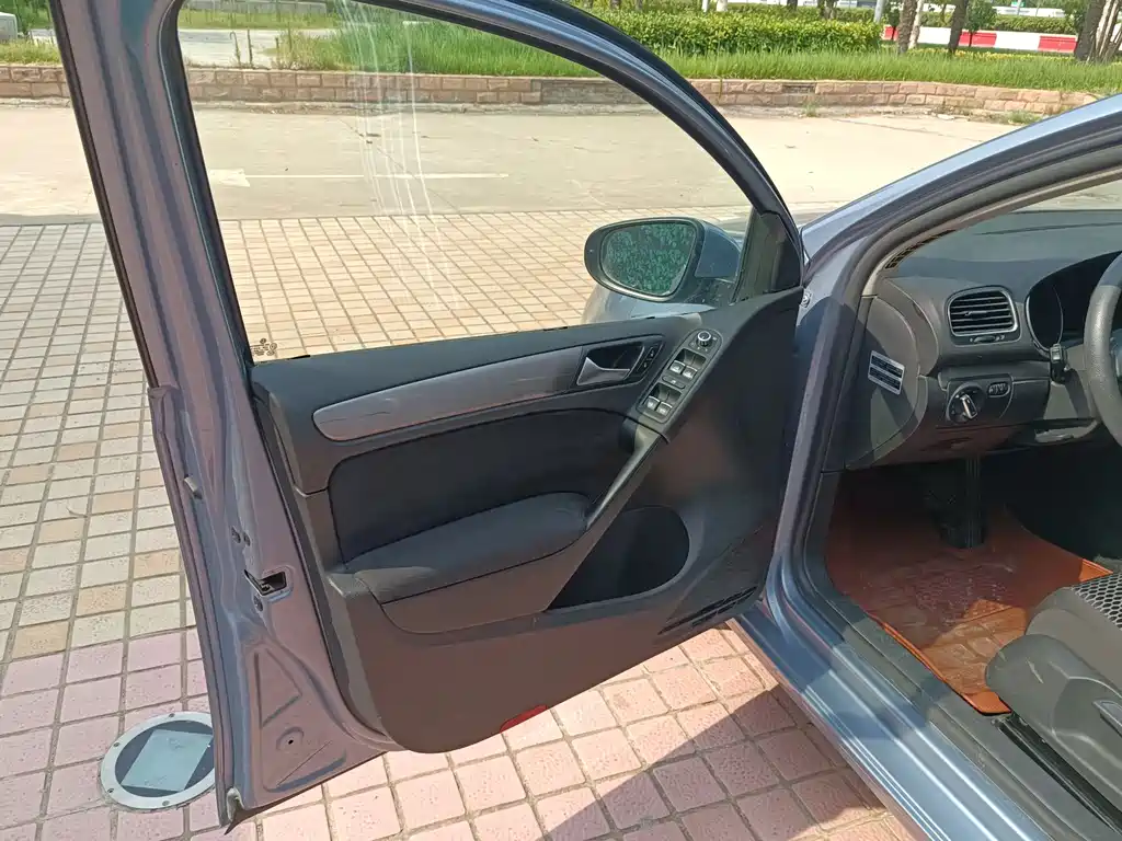 Volkswagen Golf 2013