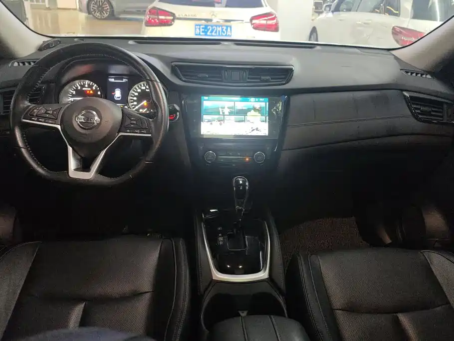 Nissan X-Trail 2020 — фото 12