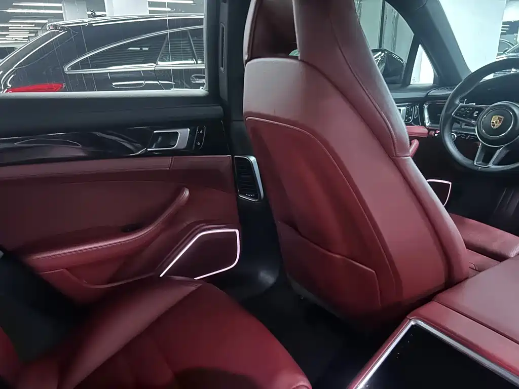 Porsche Panamera 2020 — фото 17