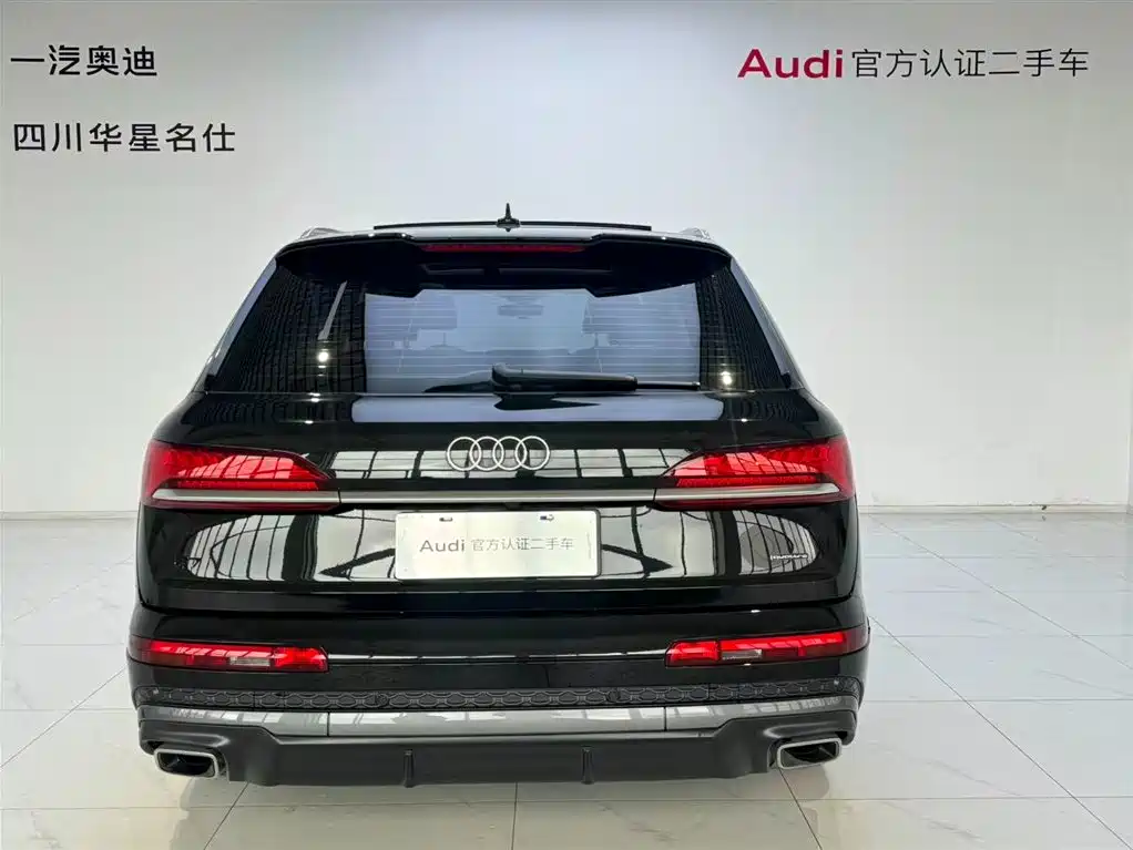 Audi Q7 2025 — фото 5