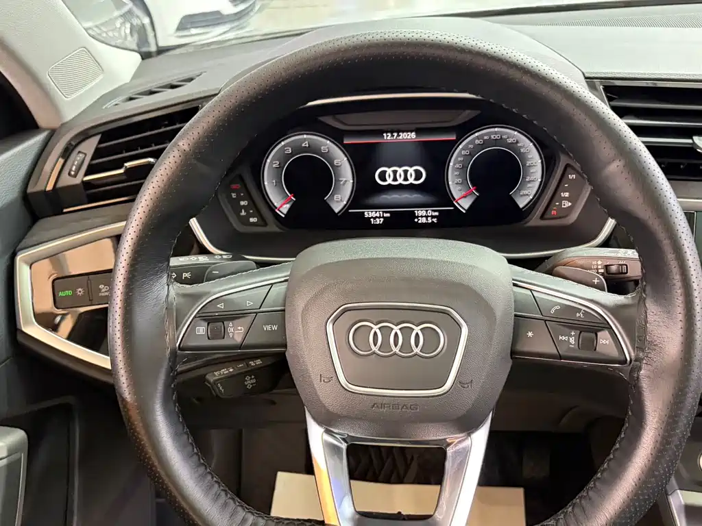 Audi Q3 2022