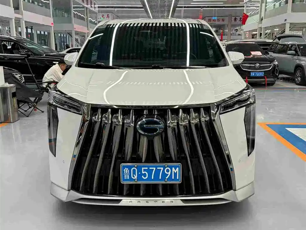 GAC Motor Trumpchi M8 2023 — фото 8