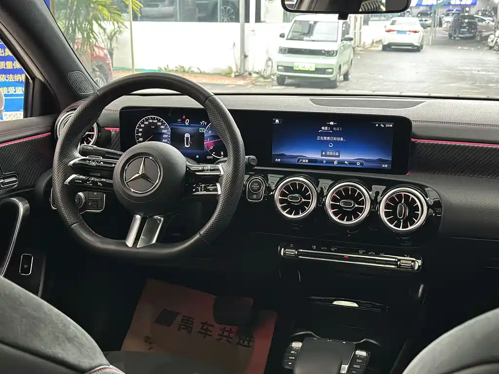 Mercedes-Benz A-Class 2024 — фото 10