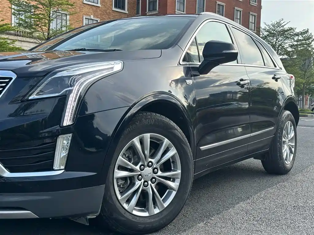 Cadillac XT5 2021 — фото 14