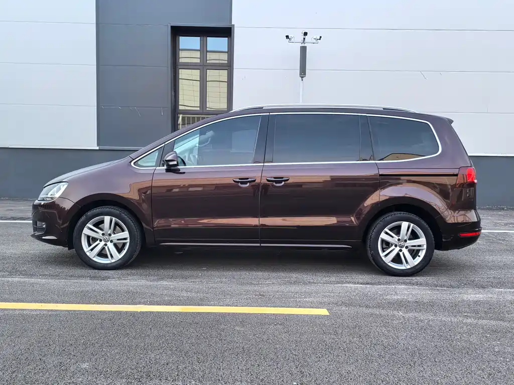 Volkswagen Sharan 2018 — фото 7