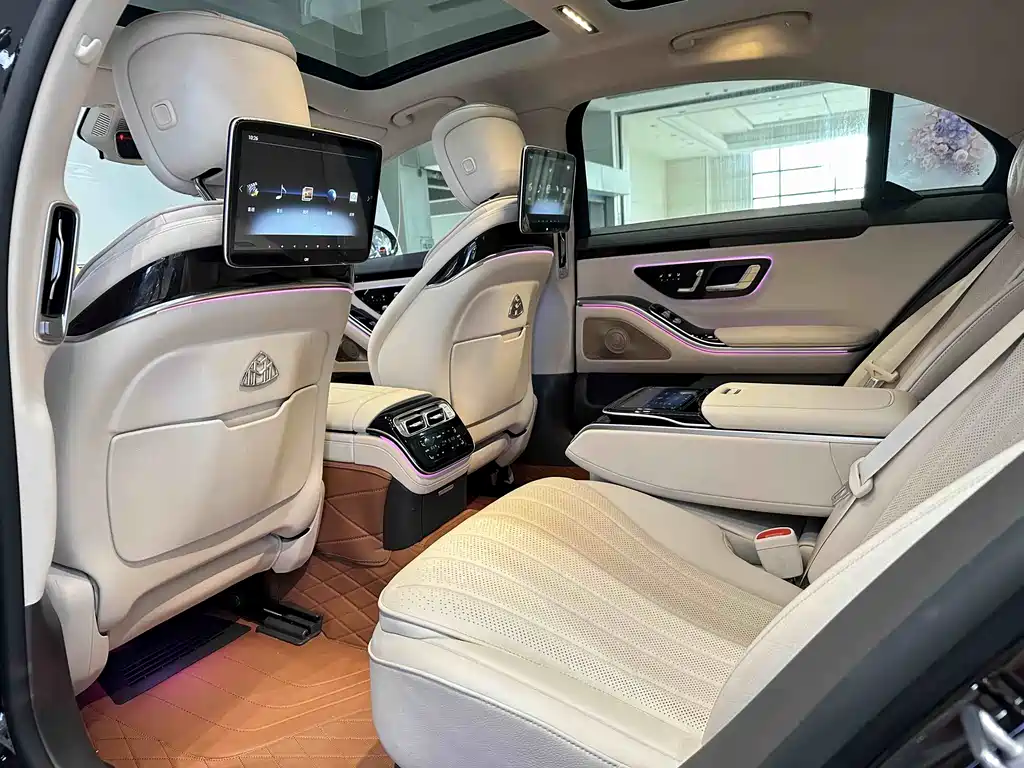 Mercedes-Benz S-Class 2023 — фото 12