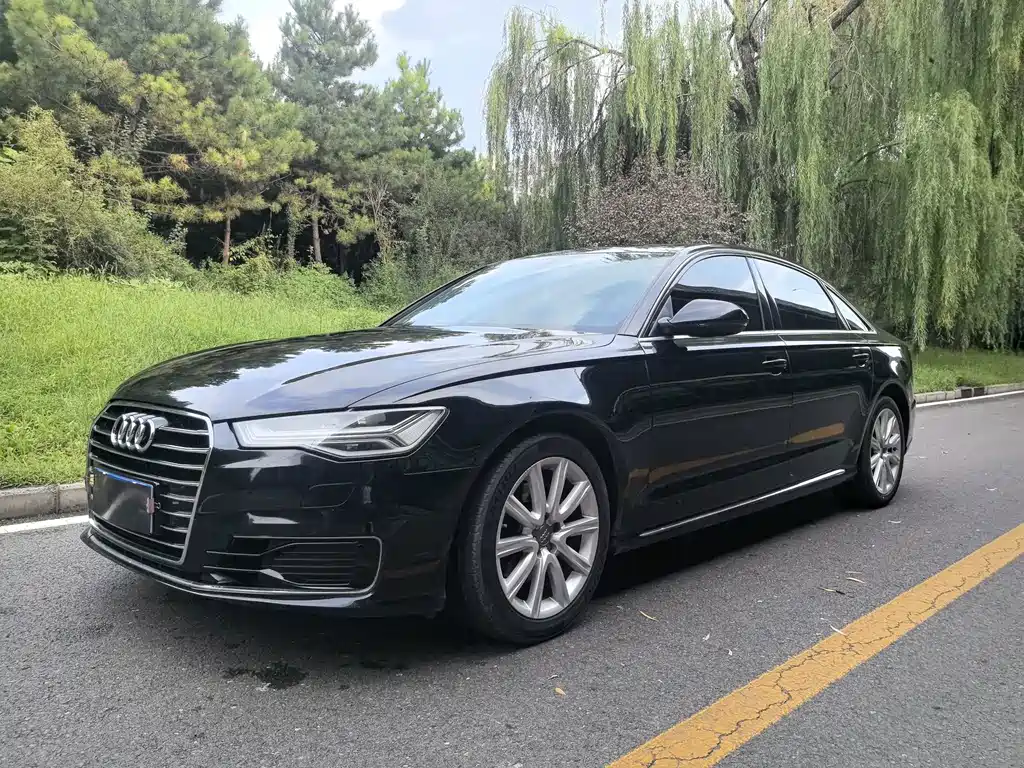 Audi A6L 2017 — фото 1