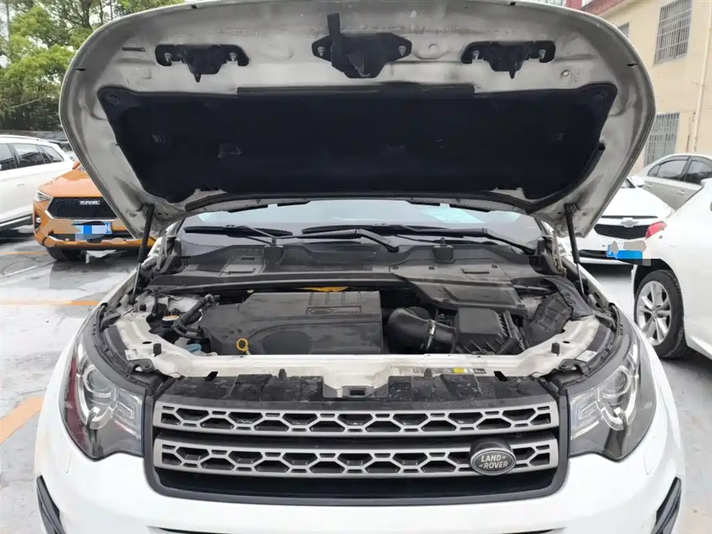 Land Rover Discovery Sport 2019 — фото 16
