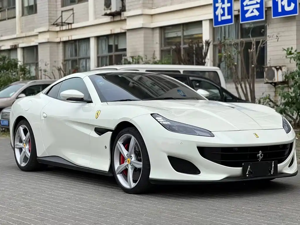 Ferrari Portofino 2019 — фото 3