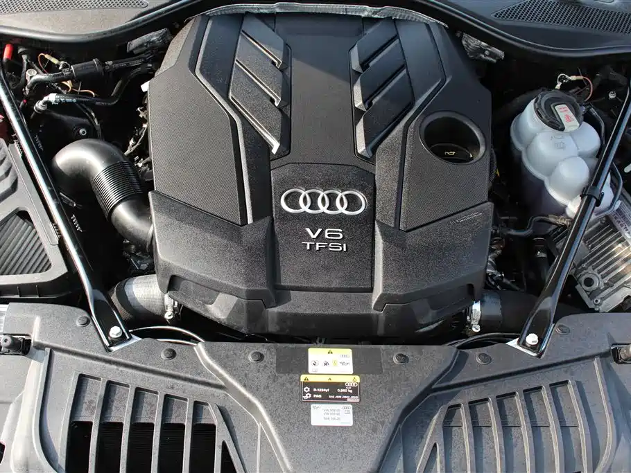 Audi A8 2023 — фото 13