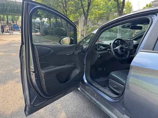 BYD Dolphin 2023