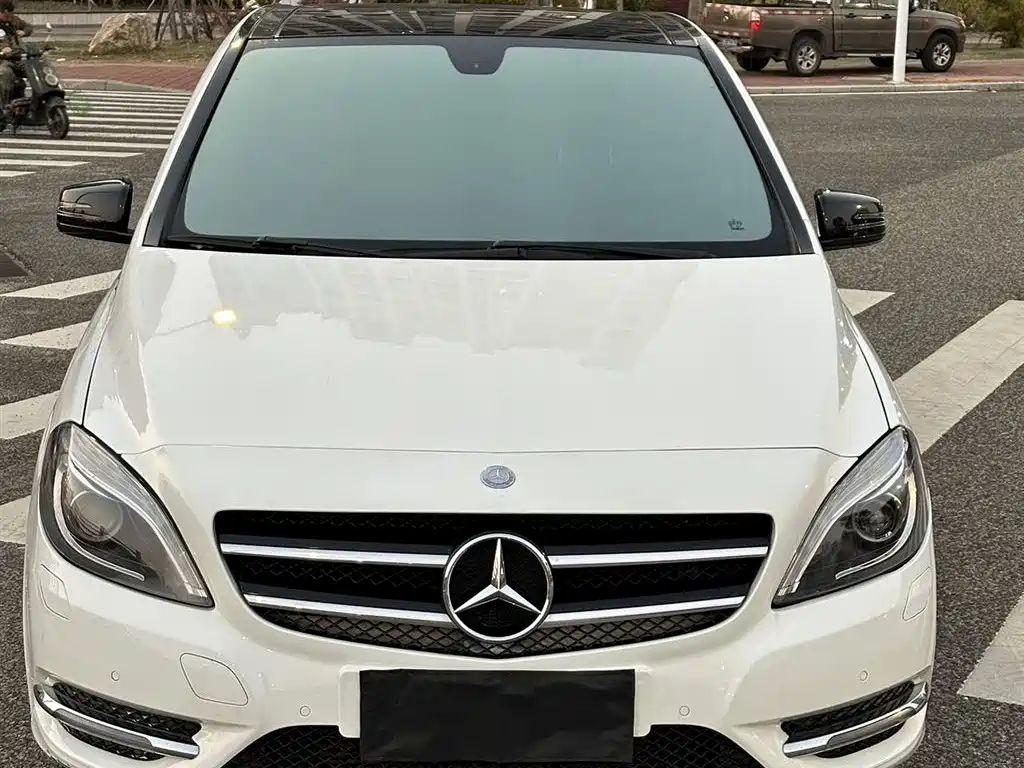 Mercedes-Benz B-Class 2013 — фото 3