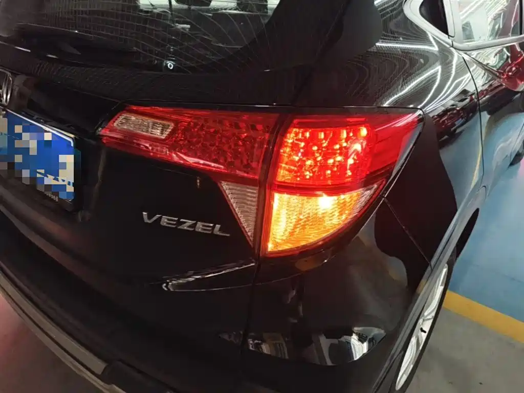 Honda Vezel 2016 — фото 8